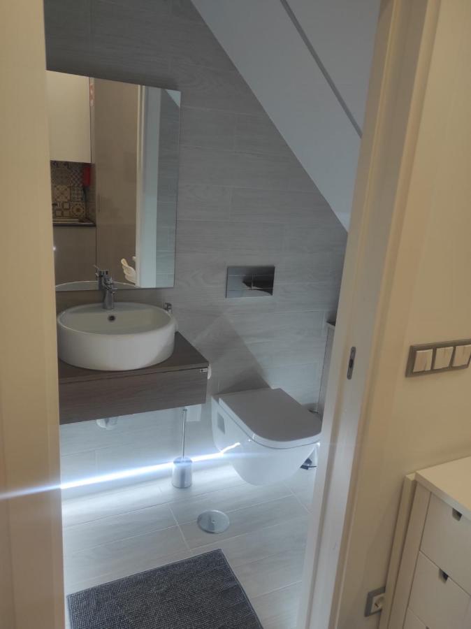 Light Wave Center 50m Apartment